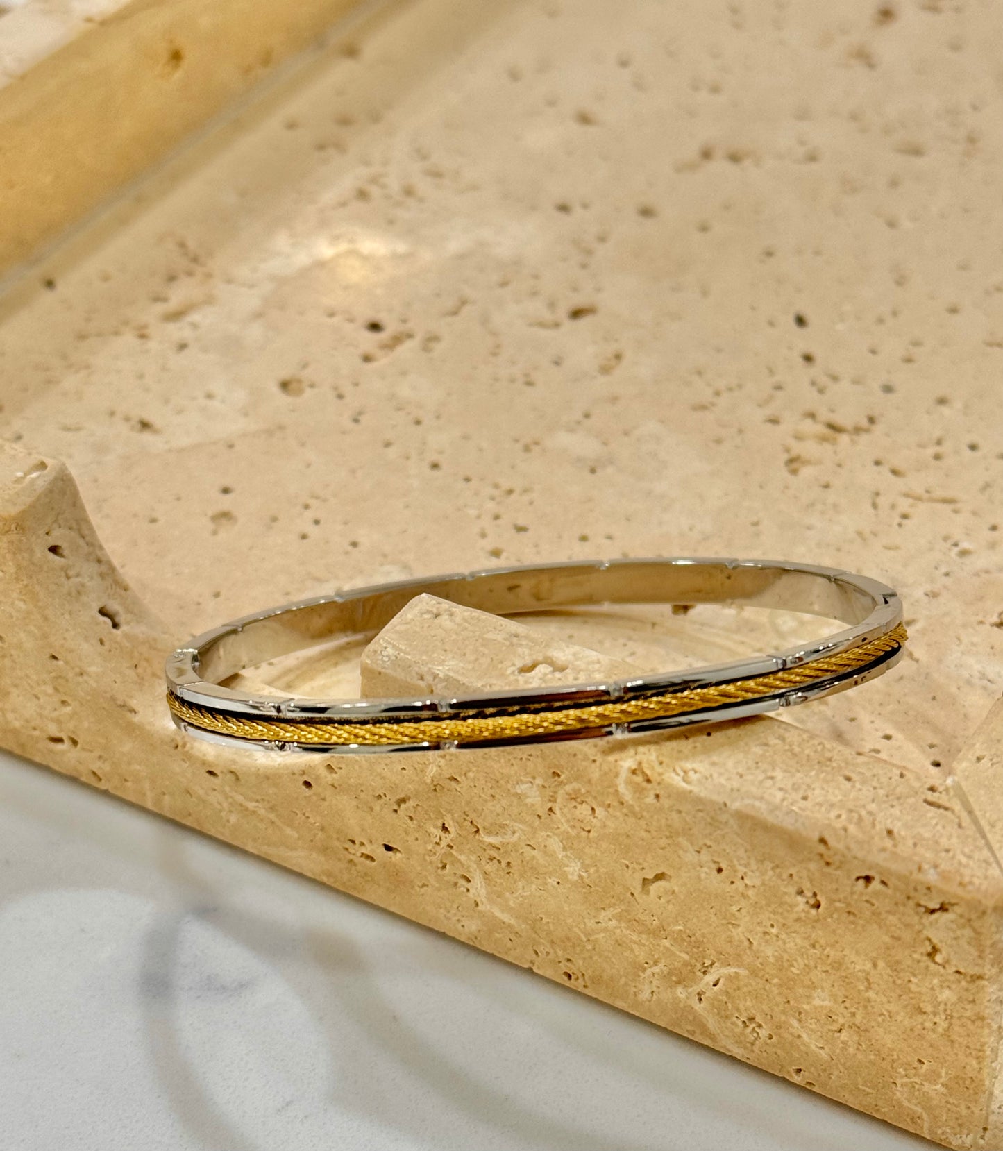 CLOE BANGLE
